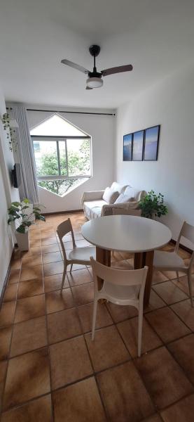 Apartamento 203 com otima localização na Barra